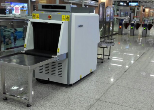 地铁安检机东影EI-6550.jpg 地铁安检机东影EI-6550.jpg